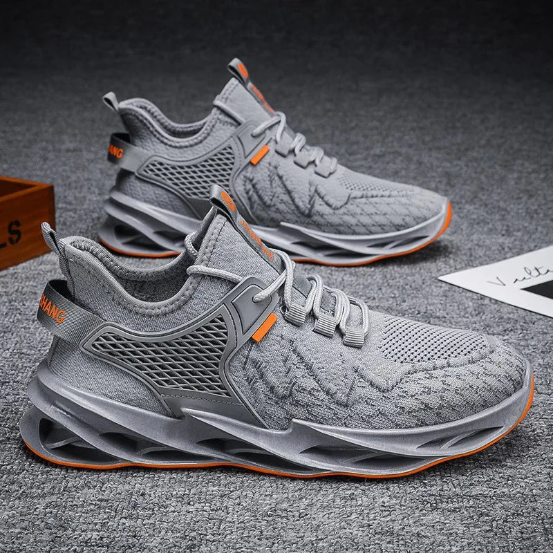 Men's Comfortable Running Shoes Breathable Sporty Casual Versatile Heightening Dad Shoes Autumn New Arrival Low Cut Sneakers