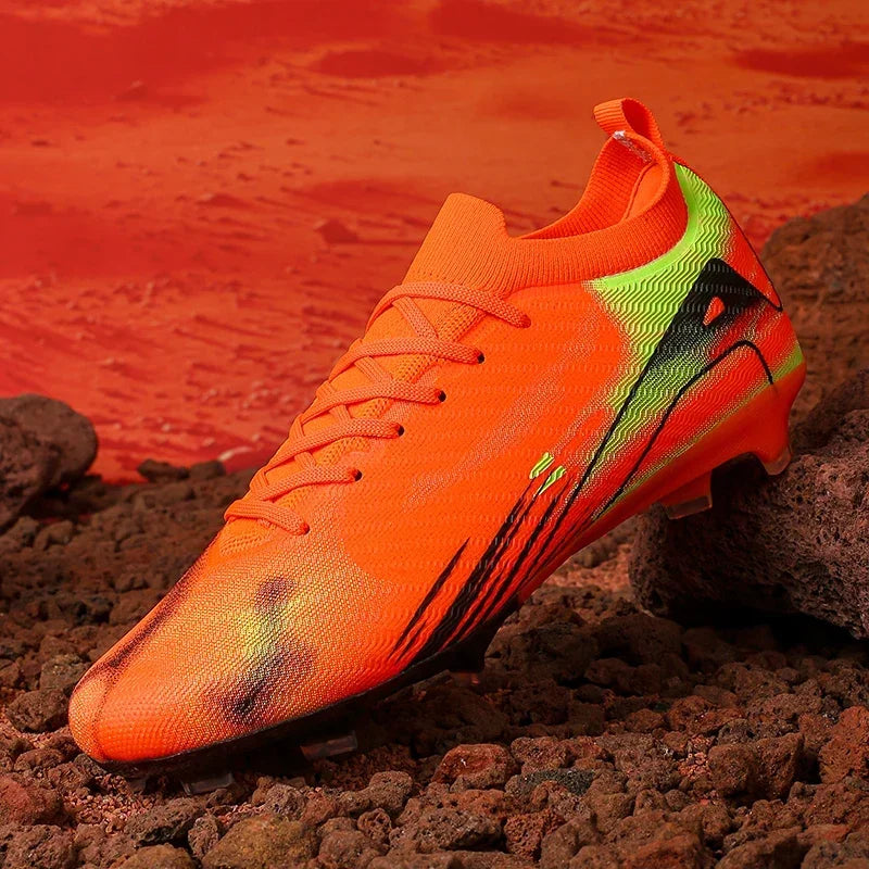 New Men Football Boots Match Soccer Shoes FG Ultralight Drop Shipping Training Shoes Cleats Outdoor Soccer Non-Slip Long Spikes