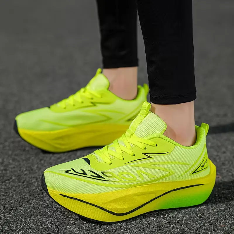 Fashion Lightweight Running Shoes Men Women Breathable Athletic Sneakers for Outdoor Jogging