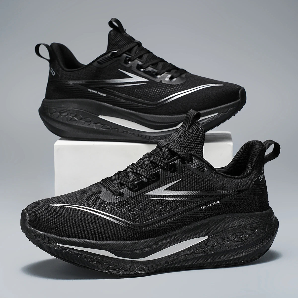 Men's Large Size Sports Shoes Outdoor Hiking Running Comfortable Casual Versatile Fashionable Training Shoes for Couples