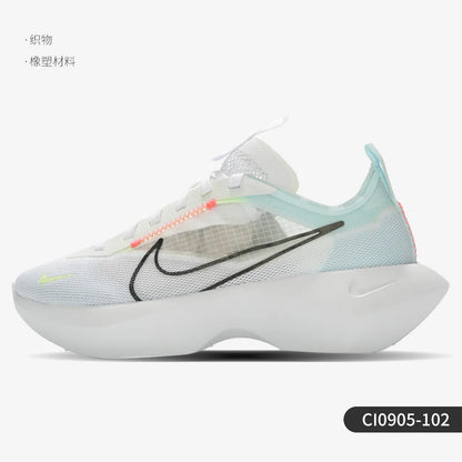 Nike Authentic VISTA LITE Scarpe da donna con plateau traspiranti in stile "dad shoes" CI0905-102
