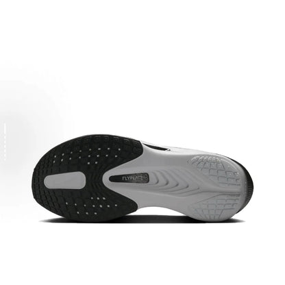 Nike Zoom Fly 6 kényelmes, alacsony szárú, csúszásgátló, tartós futócipő férfiaknak, fekete/szürke FN8454-001