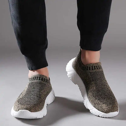 Camp Round Tip Black Boot Skateboarding Sneakers For Teens Run Shoes For Men Sports New Season Suppliers Imported
