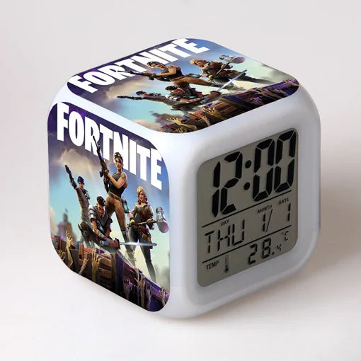 Despertador Fortnite Cute Fashion Cartoon Personalizado Criativo Kawaii Minimalista LED, Presente de Aniversário para Amigos