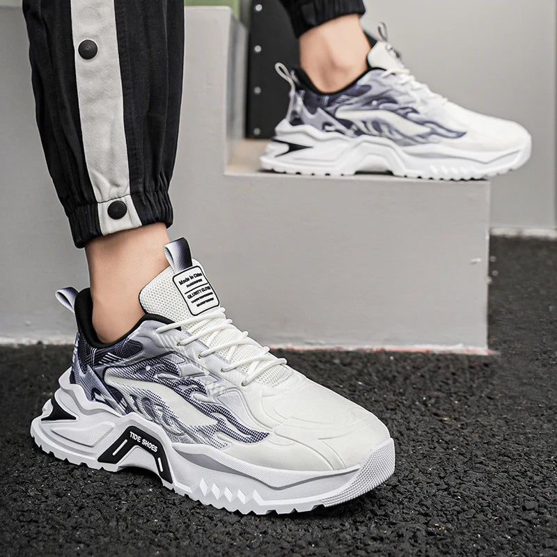 Scarpe sportive da uomo alla moda con lacci, versatili, antiscivolo, con suola spessa, per adolescenti, da indossare tutti i giorni, comode scarpe da corsa casual da uomo