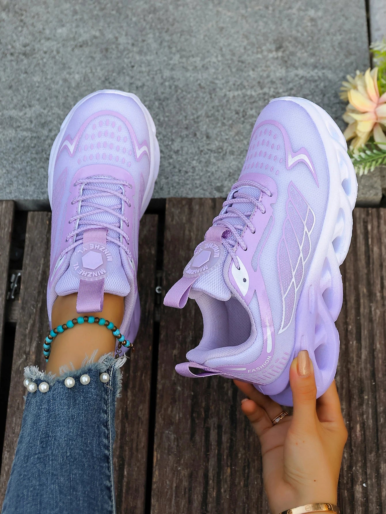 Summer Unisex Running Shoes Women Lightweight Mesh Breathable Comfortable Flat Soft Tennis Shoes Lace-up Sneakers