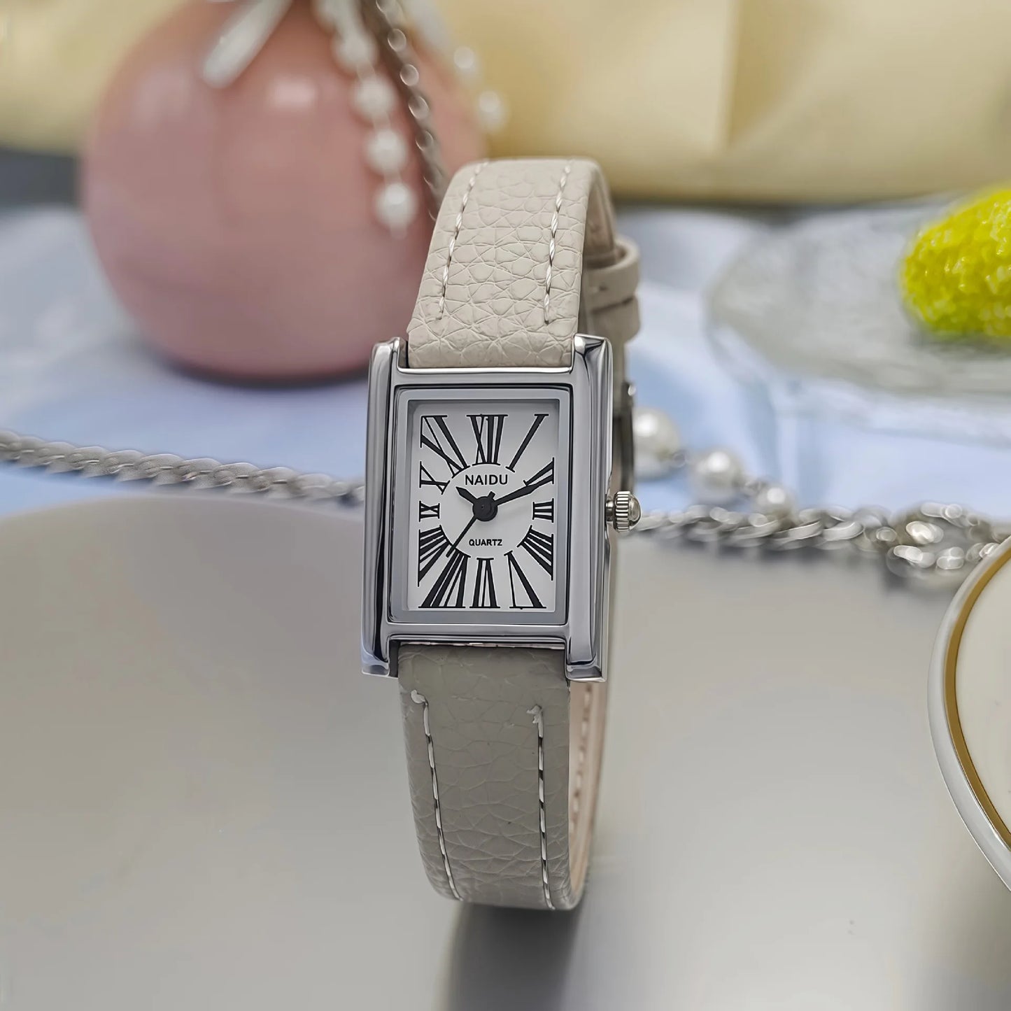 Hot Sale Women Watch Fashion Leather Strap Quartz Wristwatches Luxury Roman Dial Girl Ladies Gift Watch Relojes Para Mujer