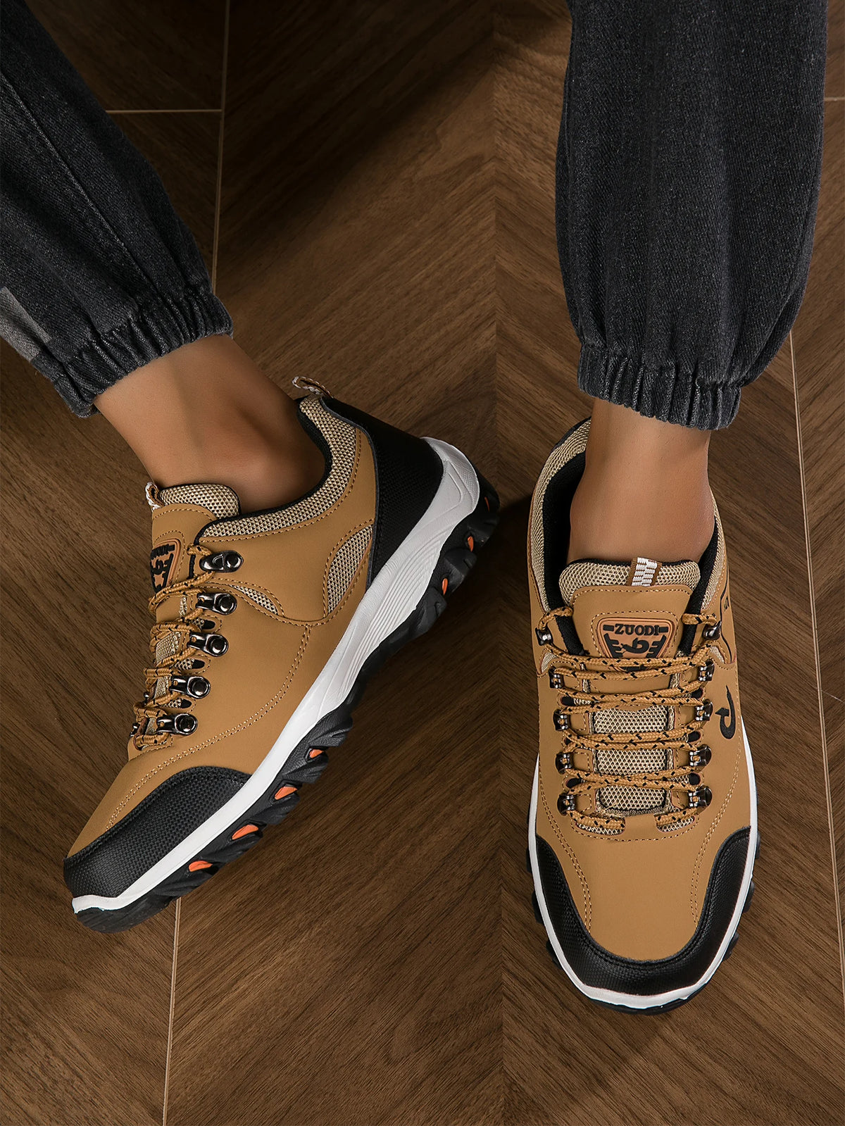 New Men's Hiking Shoes Breathable Hiking Sports Shoes Outdoor Ultra-light Non-slip Hiking Camping Running Hiking Sports Shoes