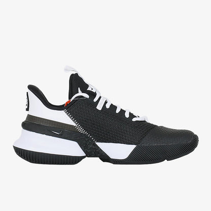 Nike Authentic Ambassador 13 LeBron Ambassador 13 Herren-Basketballschuhe CQ9329-003