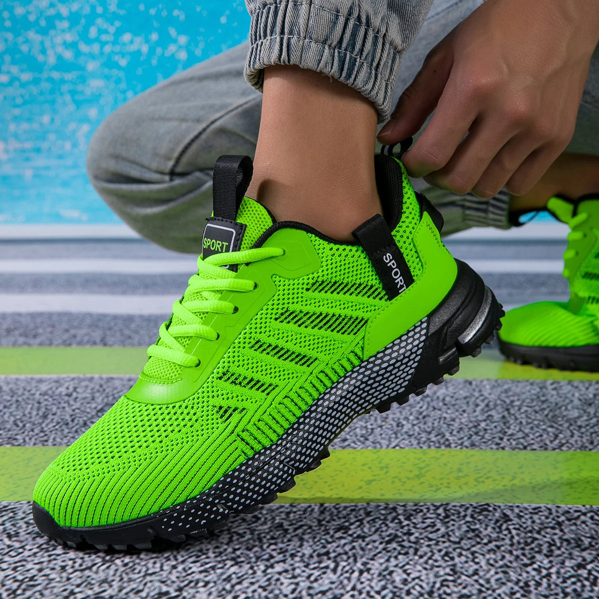 Men Running Shoes Lightweight Breathable Jogging Sport Shoes Male Lace-up Fashion Comfort Non-slip Casual Sneakers Man