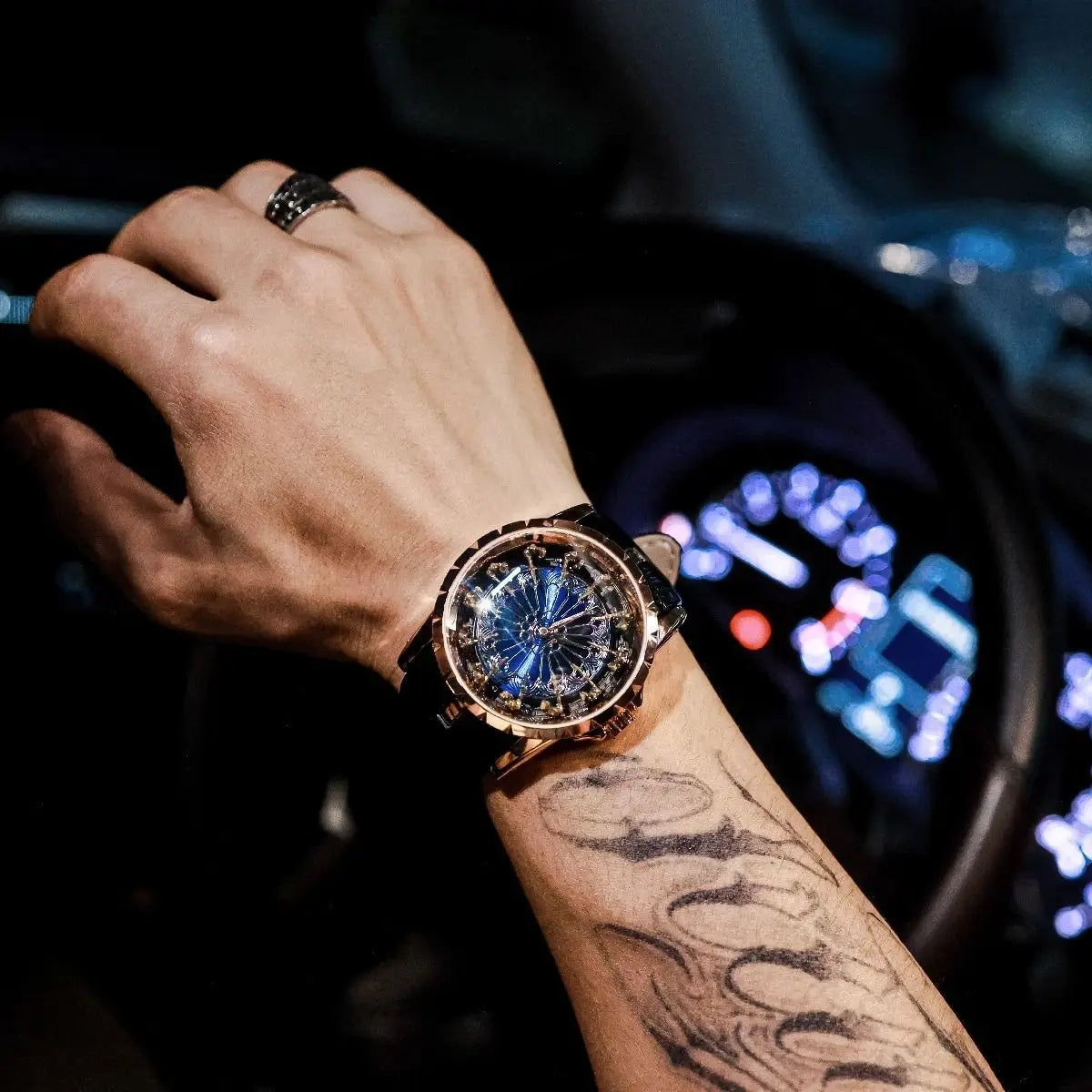 Luxurious and Elegant Men's Watch, Twelve Knights of the Round Table Watch, Wormhole Concept Non-Mechanical Watch for Men, Niche Brand Men's Watch, Casual Style Fashion Accessory, the Best Gift for Him