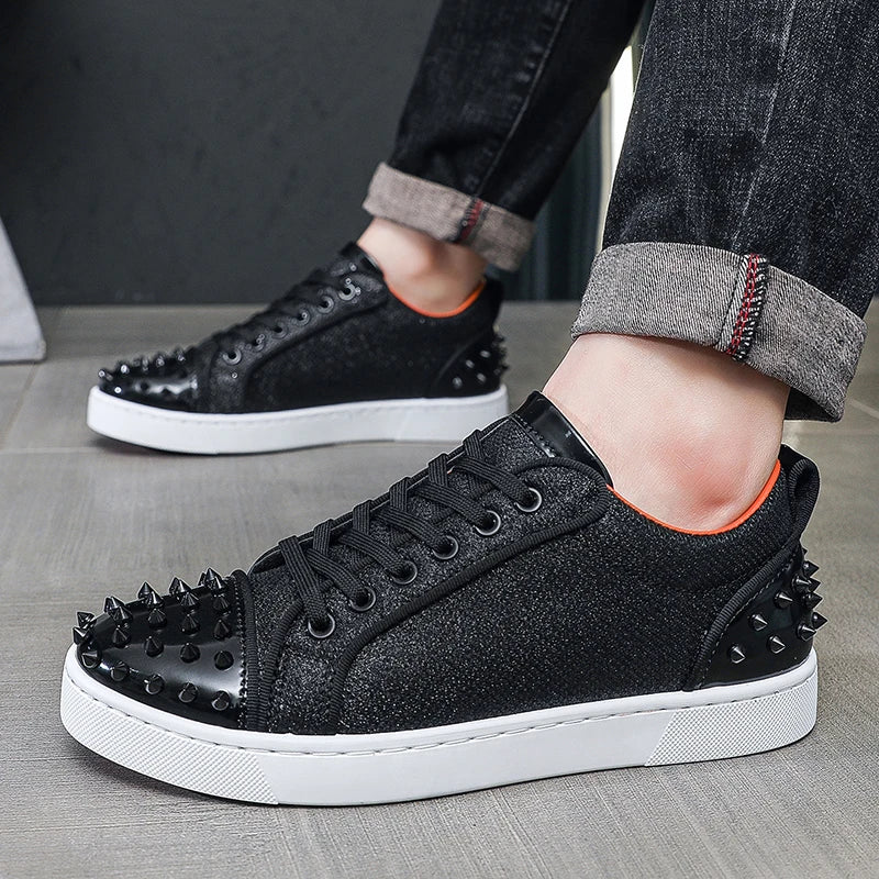 Hot-Selling Skateboard Shoes for Men Leisure Walk Sneakers Versatile Men Vulcanized Shoes Outdoor Tenis Masculino Punk Trainers