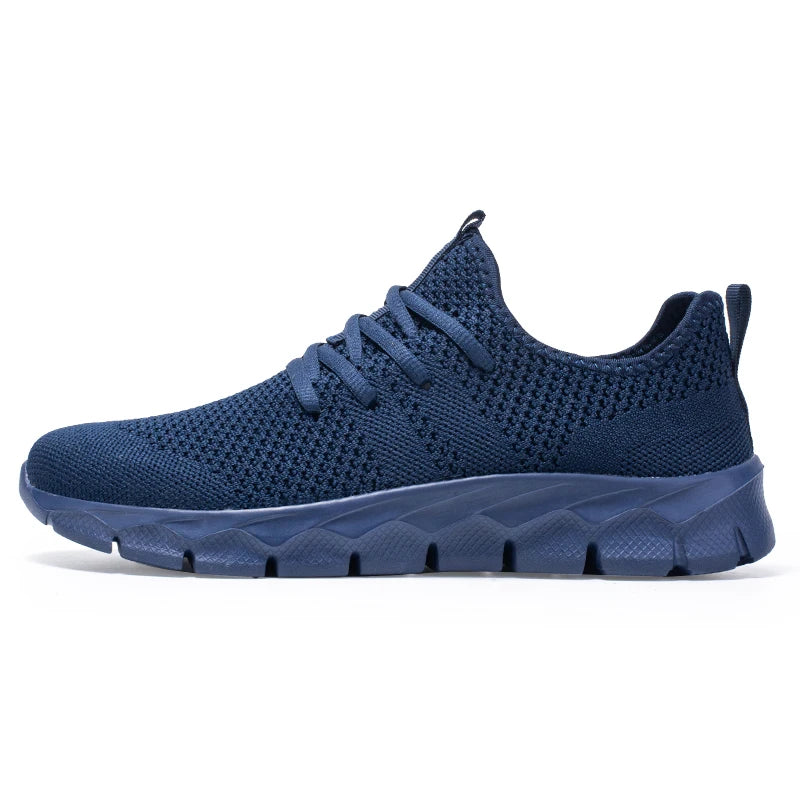 Men's shoes Four Seasons new plus size Flying weaving Lightweight Breathable Casual Sports Shoes Soft Sole Outdoor Running Shoes