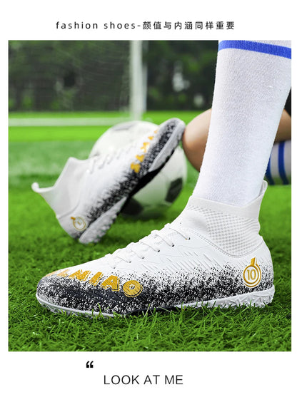 Men Soccer Shoes Kids Football Boots Women Professional Soccer Cleats Antiskid Chaussure Football TF/FG Outdoor Football Shoes