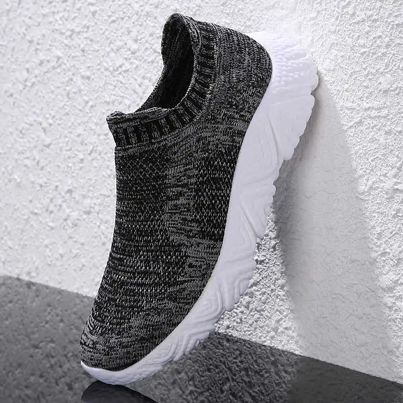 Camp Round Tip Black Boot Skateboarding Sneakers For Teens Run Shoes For Men Sports New Season Suppliers Imported