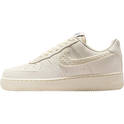 Nike genuine Air Force 1 Women's Classic Lightweight Casual Sneakers IH7351-010