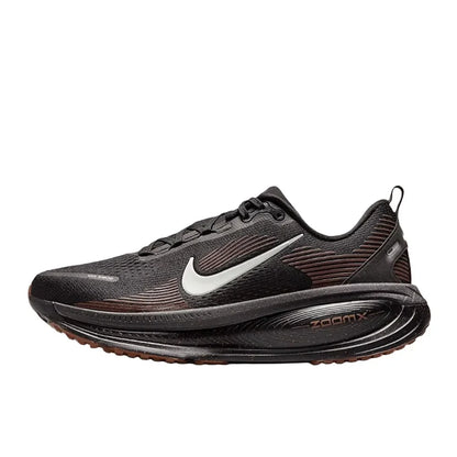 Nike Vomero 18 – amortyzacja, wsparcie, lekkość – idealne do biegania i chodzenia – wygodne buty do biegania unisex HM6803-300