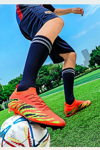New Men Football Boots Sport Ultralight Non-Slip Outdoor Adult Cleats Match Unisex Soccer Shoes Comfortable Grass High-quality