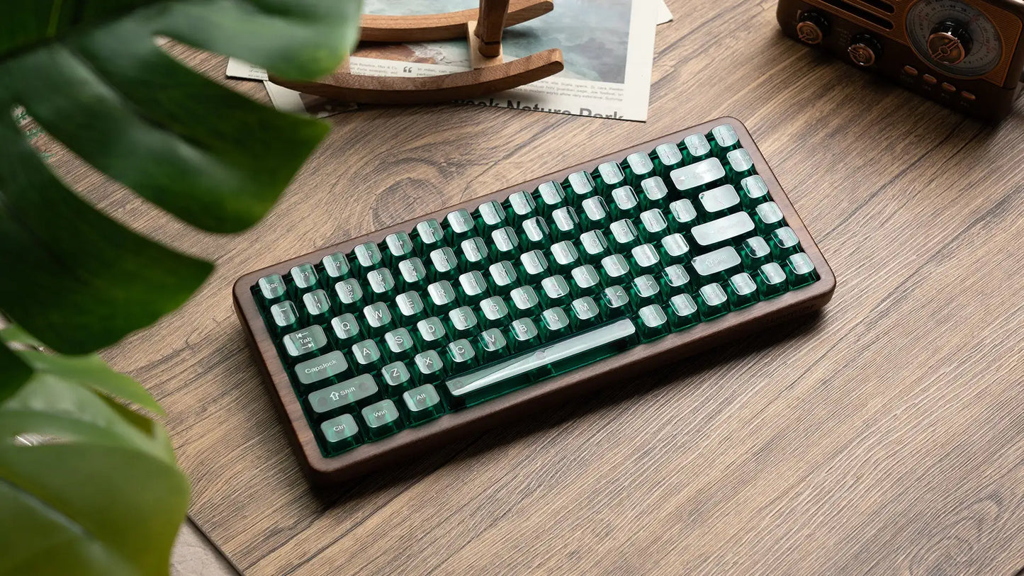 Teclado Gaming Mecânico em Madeira Womier WD75 QMK/VIA 8000mAh Tri-Mode Sem Fios, Personalizável, RGB e Hot Swappable