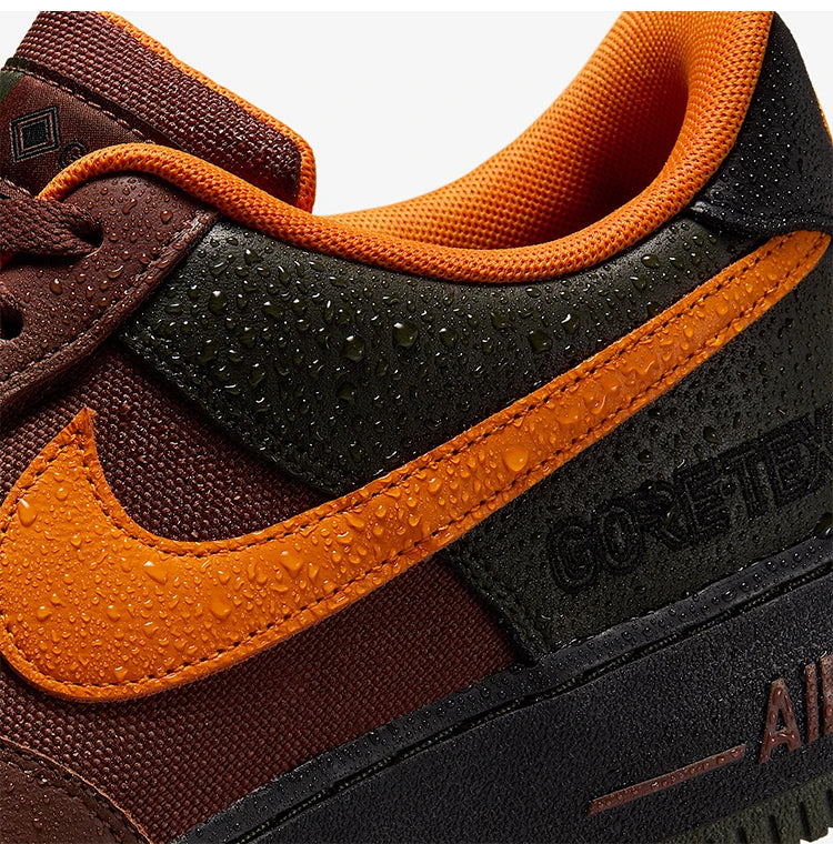 Nike Air Force 1 Sneakers sportive da uomo a tomaia bassa e resistenti CK2630-201