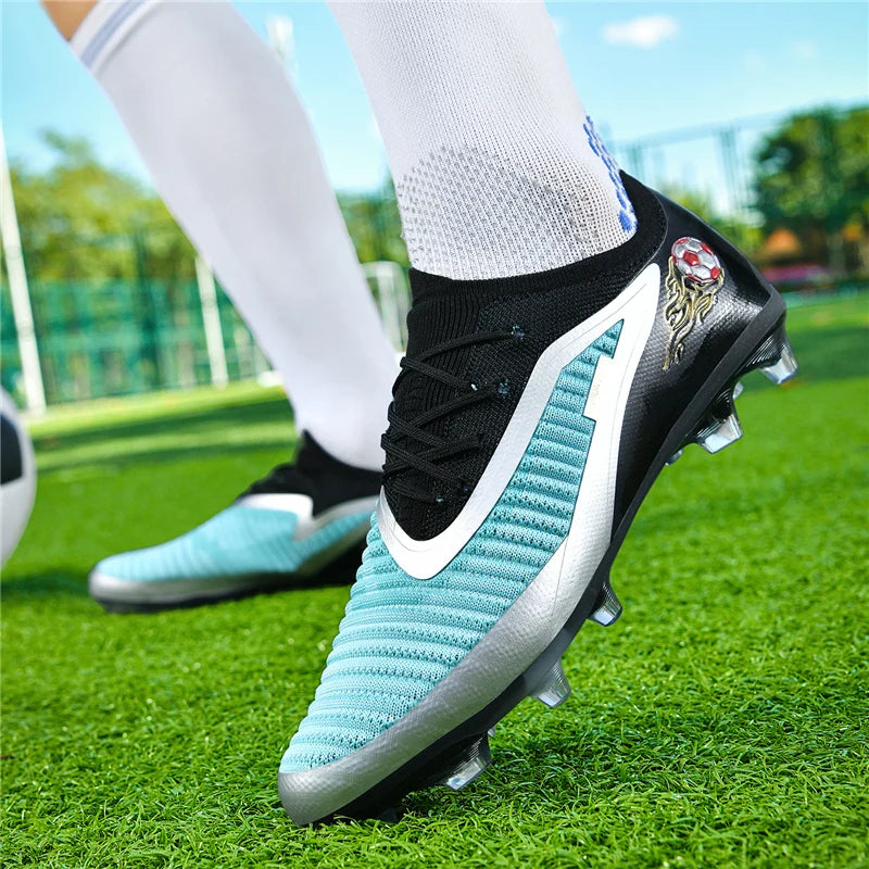 Men Football Boots Society Professional Original Resistant Casual Male Ultralight Outdoor Soccer Shoes Non Slip Football Shoes