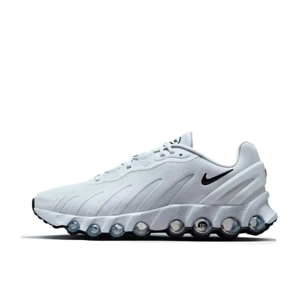 Nike Air Max Dn8 Classic – mångsidiga löparskor i unisexmodell, röda, IH4119-401
