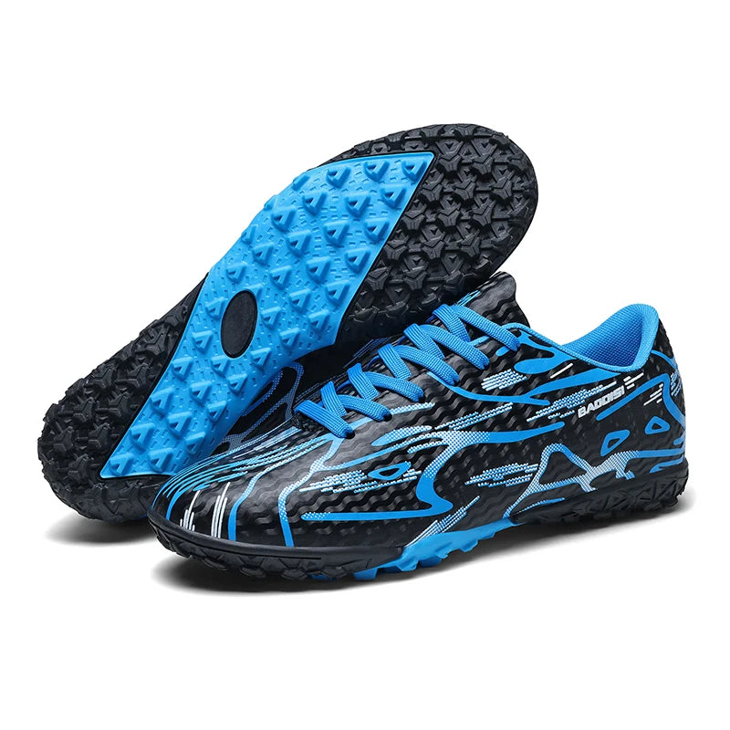 New Men's Football Boots TF Sport Training Soccer Shoes Soft Ultralight Breathable Professional Sneakers Unisex Grass Cleats Match