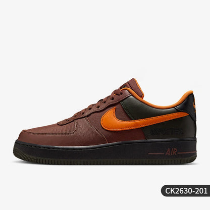 Nike Air Force 1 Sneakers sportive da uomo a tomaia bassa e resistenti CK2630-201