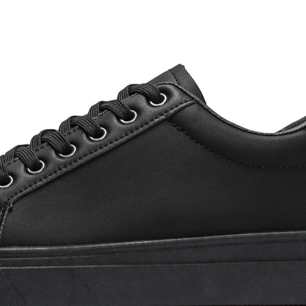 New Hot Selling Fashionable Men's Board Shoes Trendy White Shoes Student Sports  Leisure Shoes Versatile Men's Shoes