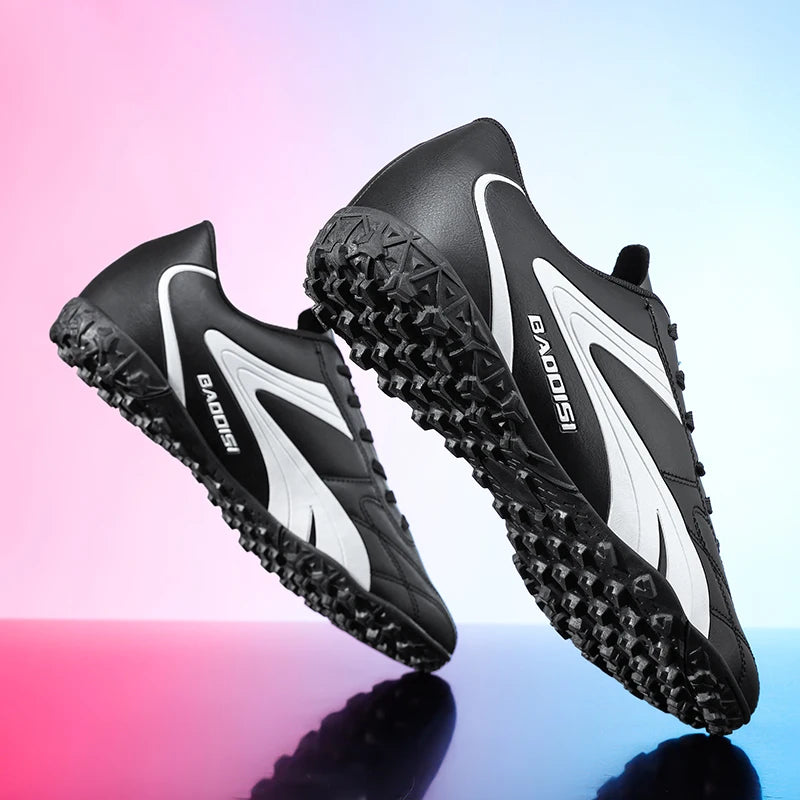 Men's Soccer Shoes Breathable Football Boots Futsal Ultralight Professional Training Sneakers Unisex Grass Cleats Match Sport