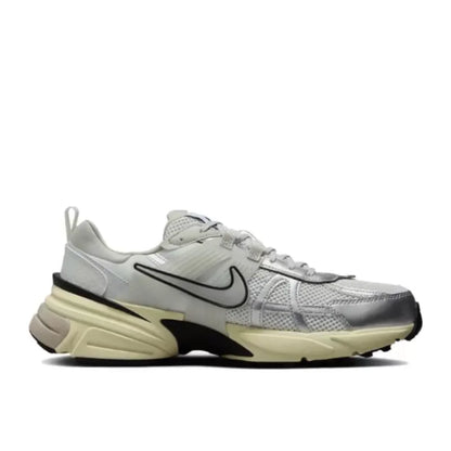 Nike V2K Run Runtekk Retro-Inspired Fashionable Breathable Comfort Cushioning Casual Versatile Running Shoes Unisex HJ4497-100