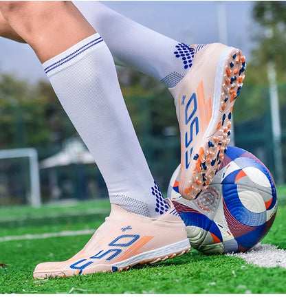 New Men's Football Boots Non-Slip Soccer Shoes Indoor Cleats Professional Turf Futsal Grass Ultralight Sport Comfortable Adult