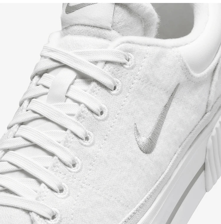 Nike Authentic Legacy Lift Women's Platform Skate Shoes FZ2606-100