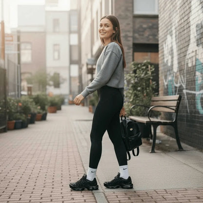 POIZON Nike Air Max Plus Triple Black Women's