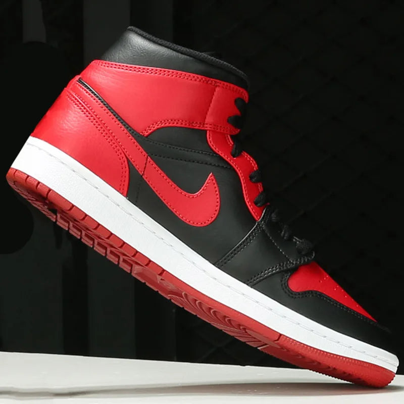 Nike Authentic AIR JORDAN 1 Men's Classic Sports Casual Sneakers 554724-074