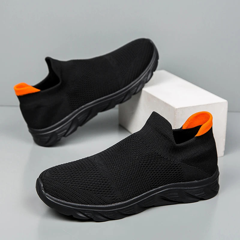 Breathable Men Casual Shoes Lightweight Male Vulcanized Shoes Outdoor Platform Men's Loafers Soft Mesh Flats Non-slip Sneakers