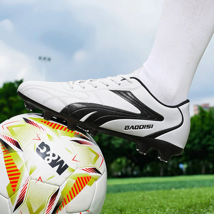 Men's Soccer Shoes Breathable Football Boots Futsal Ultralight Professional Training Sneakers Unisex Grass Cleats Match Sport