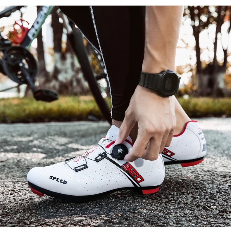 Professional Cycling Shoes Rubber Outsole Knob Buckle Shoes MTB Women Lockless Indoor Cycling Men Cross-Country Cycling Shoes
