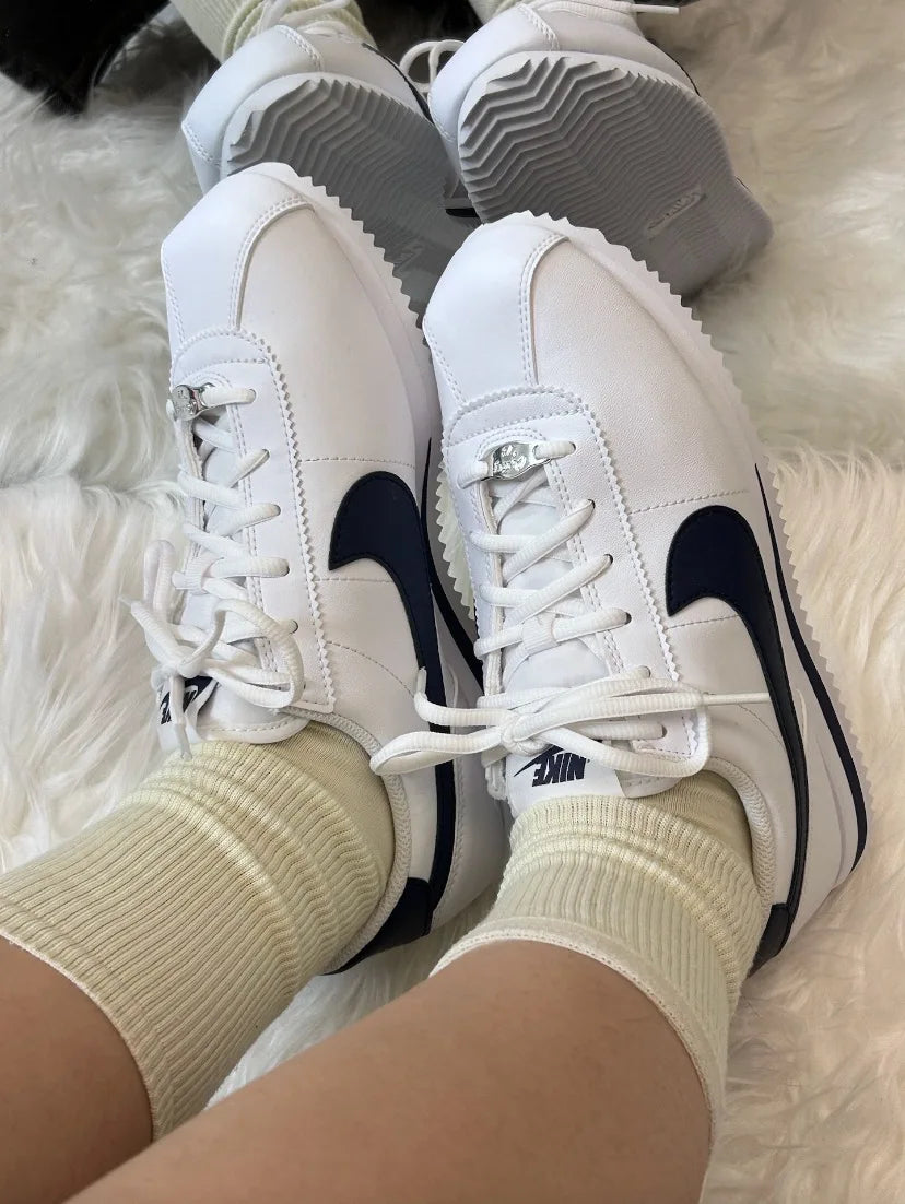 Nike Cortez Basic Sl Synthetic Leather Versatile Trendy Wear-Resistant Low-Top Casual Shoes White and Blue 904764-106