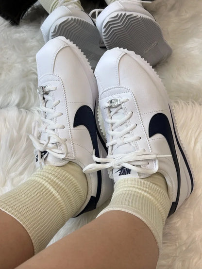 Nike Cortez Basic Sl Synthetic Leather Versatile Trendy Wear-Resistant Low-Top Casual Shoes White and Blue 904764-106