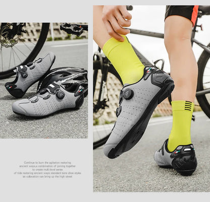Highway bike cycling shoes, breathable and wear-resistant mountain bike cycling shoes, professional bike lock shoes Men or Women