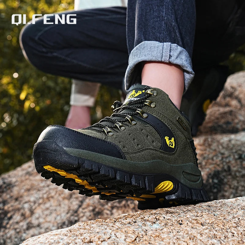 Outdoor trekking shoes autumn winter men waterproof hiking shoes mountain boots genuine leather woodland hunting tactical shoes