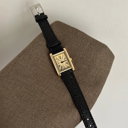 Hot Sale Women Watch Fashion Leather Strap Quartz Wristwatches Luxury Roman Dial Girl Ladies Gift Watch Relojes Para Mujer