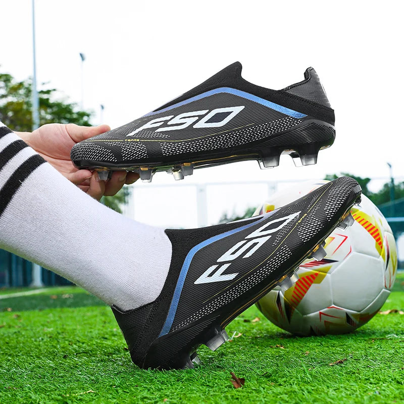 New High Quality Men Football Shoes Anti-Slip Soccer Cleats Breathable Training Sneakers Durable Wear Resistant Outdoor