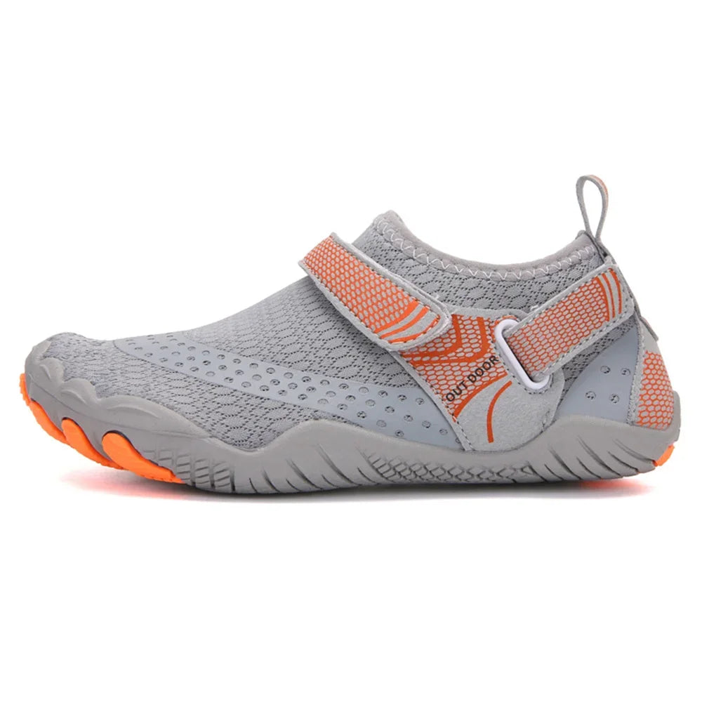 Kids Aqua Shoes Summer Beach Five Fingers Barefoot Water Shoes Swimming Lightweightl Non-slip Seaside River Children Sneakers