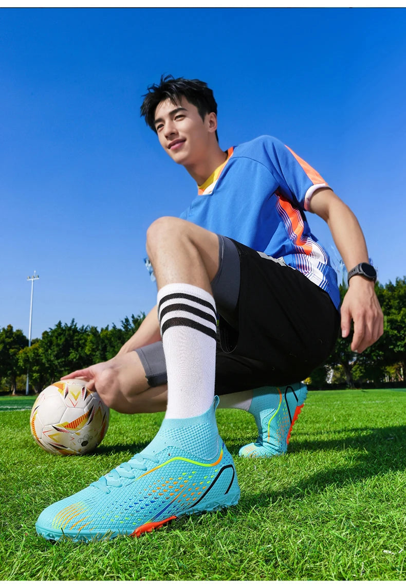 New Men Soccer Shoes Hot Sale High-quality Futsal Football Boots Unisex Cleats Ultralight Women Professional TF/FG Sneakers