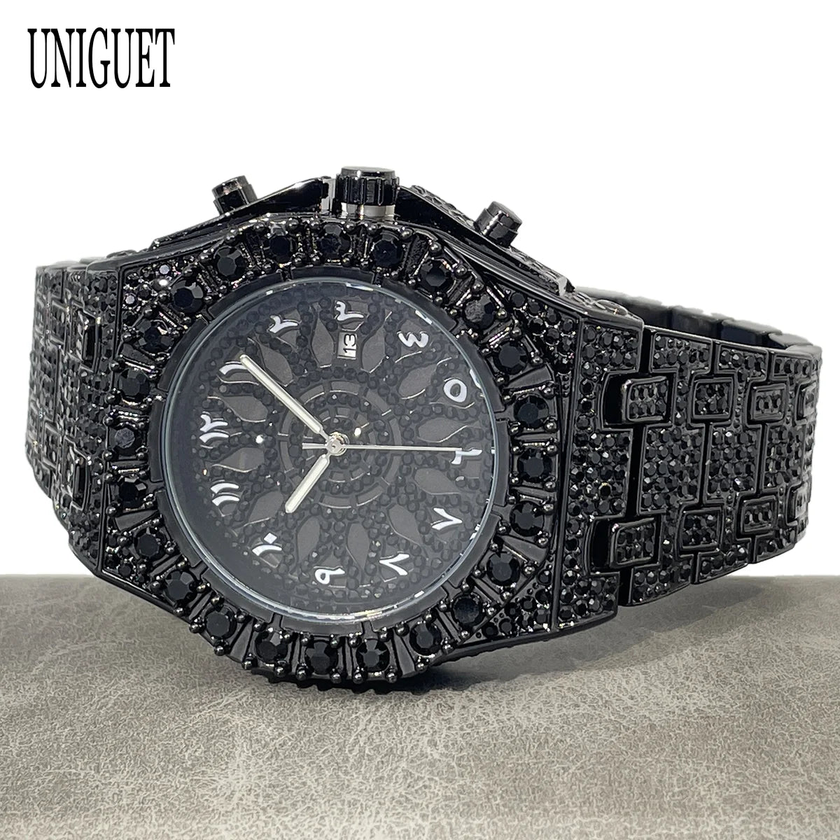 UNIGUET Hip Hop Wristwatch For Men Luxury lce Out Full Diamond Watches Fashion Green Watch Waterproof Clock Man 2026 Hot Sale