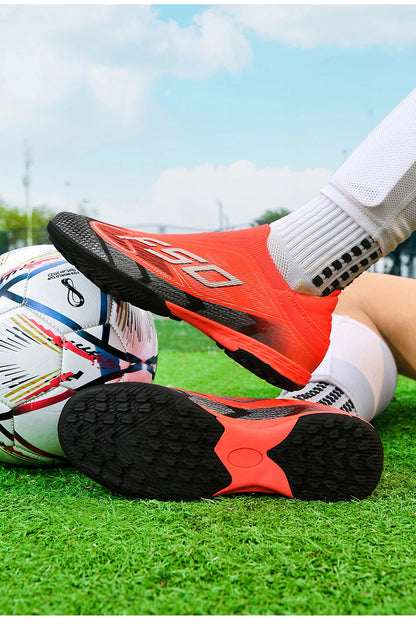 Men New Football Boots Grass Professional Original Resistant Casual Male Soccer Shoes Top Quality  Ultralight Football Shoes