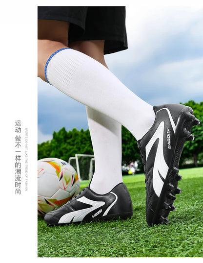 Novas sapatilhas de futebol profissional para homem, sapatilhas de futebol para adulto, futsal indoor, ultraleves, antiderrapantes, desportivas, resistentes ao desgaste, botas de futebol