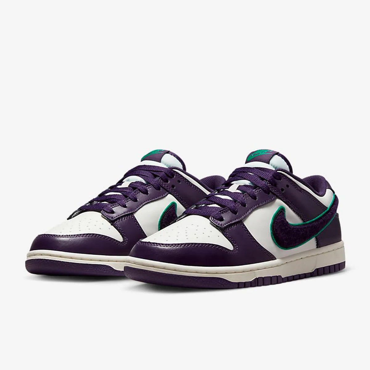 Nike Authentic Dunk Low Men's Durable Low-Top Casual Shoes DQ7683-100